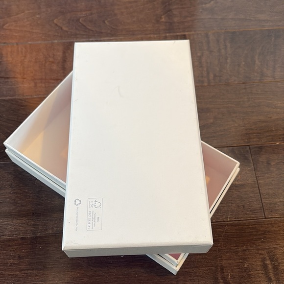 Celine White Box for sunglasses, small jewelry or wallet - Picture 5 of 6